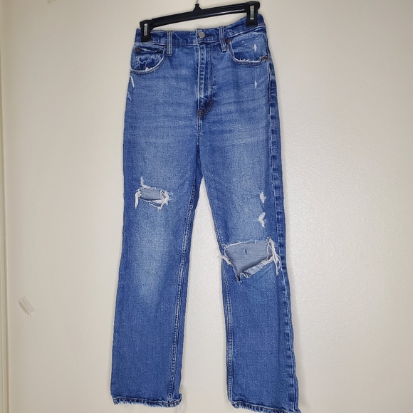 Abercrombie &‎ Fitch Women Ankle Straight Ultra High Rise Sz 26 Distressed Jeans - Picture 1 of 10